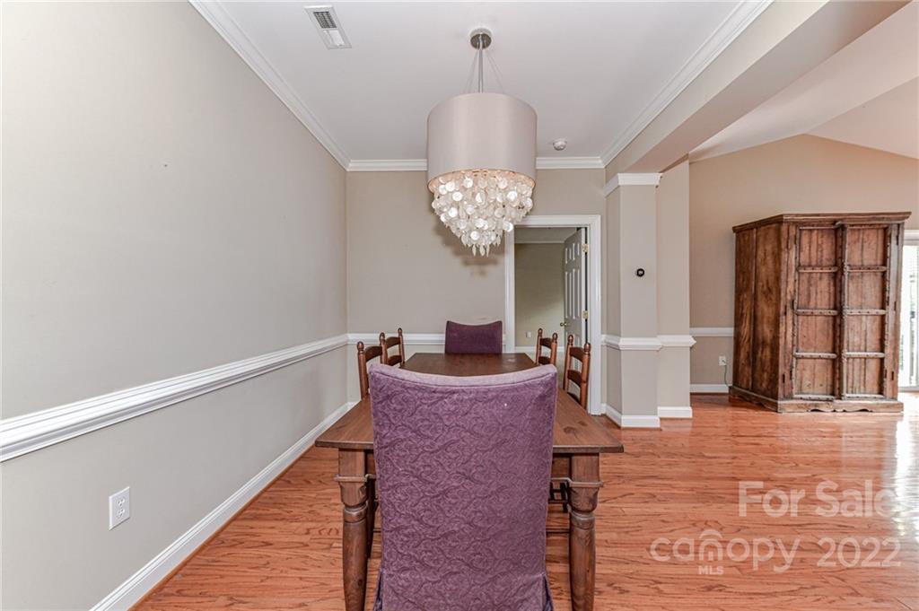 5601 Fairview Road, Unit 12 Charlotte, NC 28209 - Photo 10 of 24 Gallery Image 10