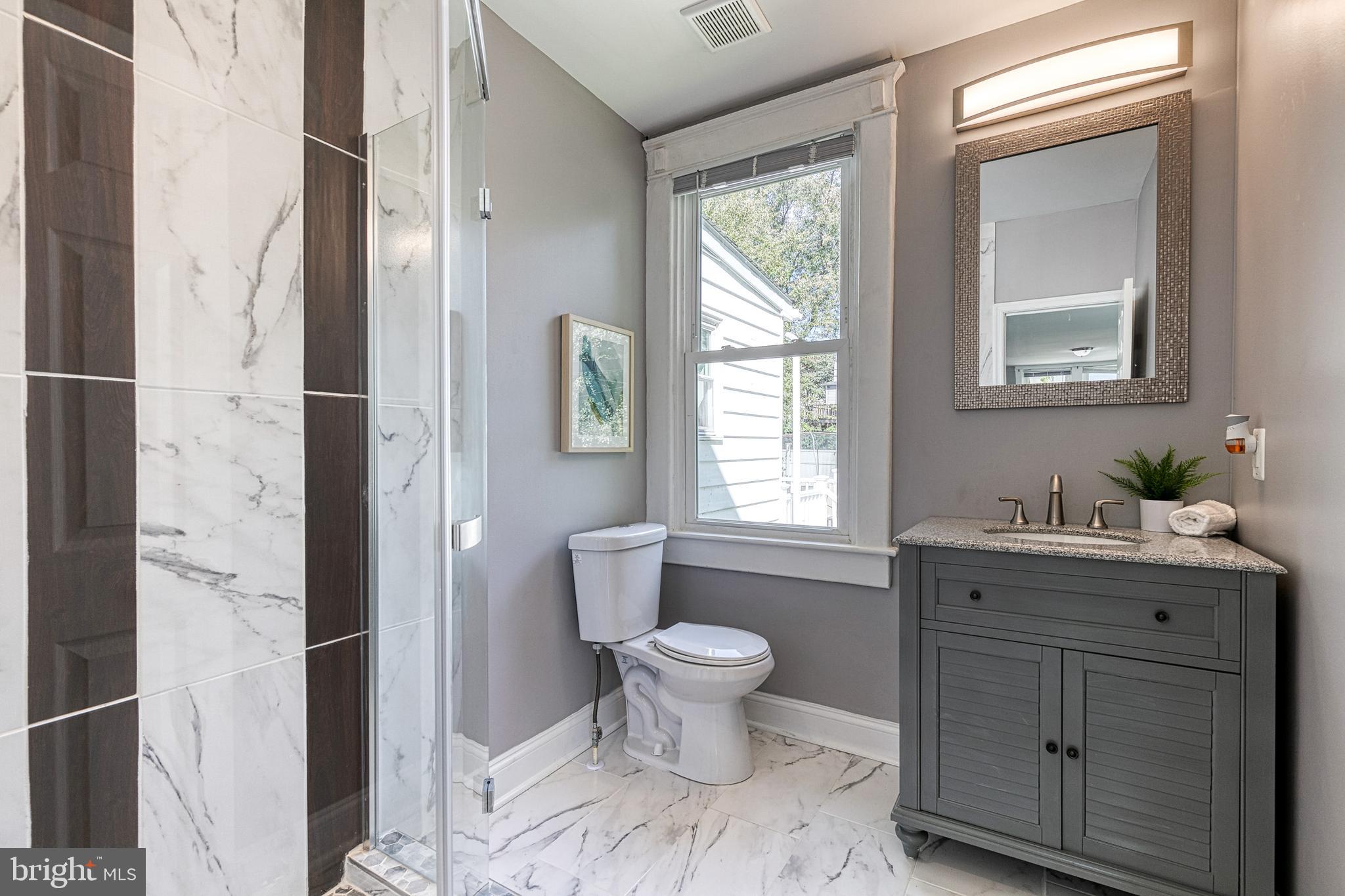 4408 Raspe Avenue Baltimore, MD 21206 - Photo 12 of 39 Gallery Image 12