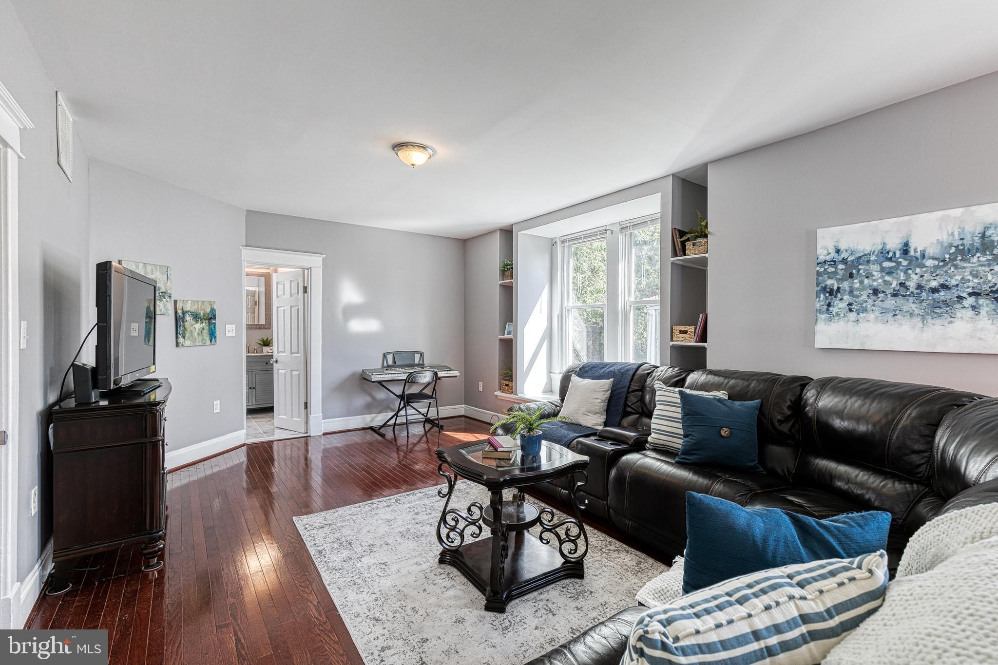 4408 Raspe Avenue Baltimore, MD 21206 - Photo 9 of 39 Gallery Image 9