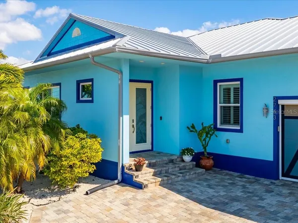 $1,075,000 | 2743 Janet Street, Matlacha, FL 33993
