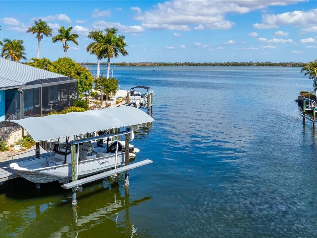 2743 Janet Street Matlacha, FL 33993 - Photo 3 of 41