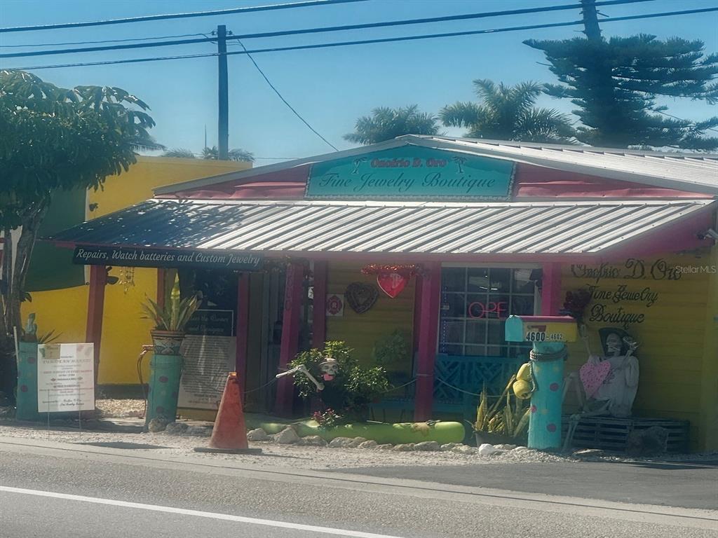 2743 Janet Street Matlacha, FL 33993 - Photo 38 of 41