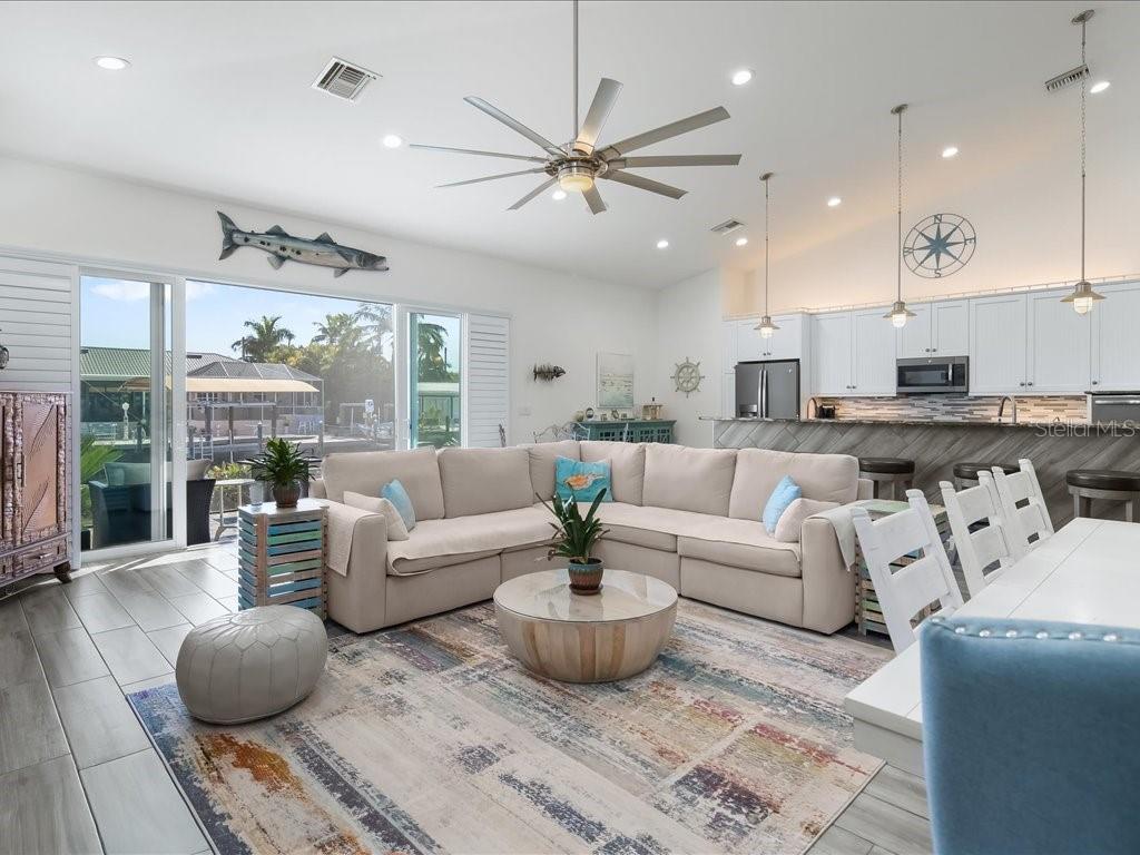 2743 Janet Street Matlacha, FL 33993 - Photo 4 of 41