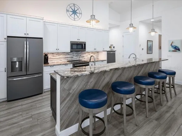 $1,075,000 | 2743 Janet Street, Matlacha, FL 33993