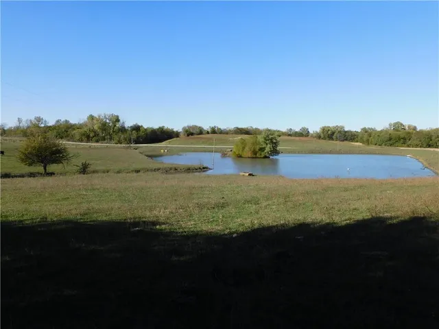 $295,000 | 7658 310th Road, Everest, KS 66424