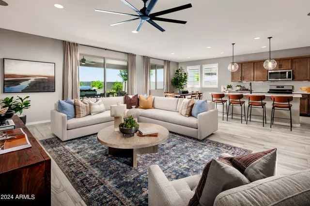 $560,712 | 1121 Arastra Way, Apache Junction, AZ 85120