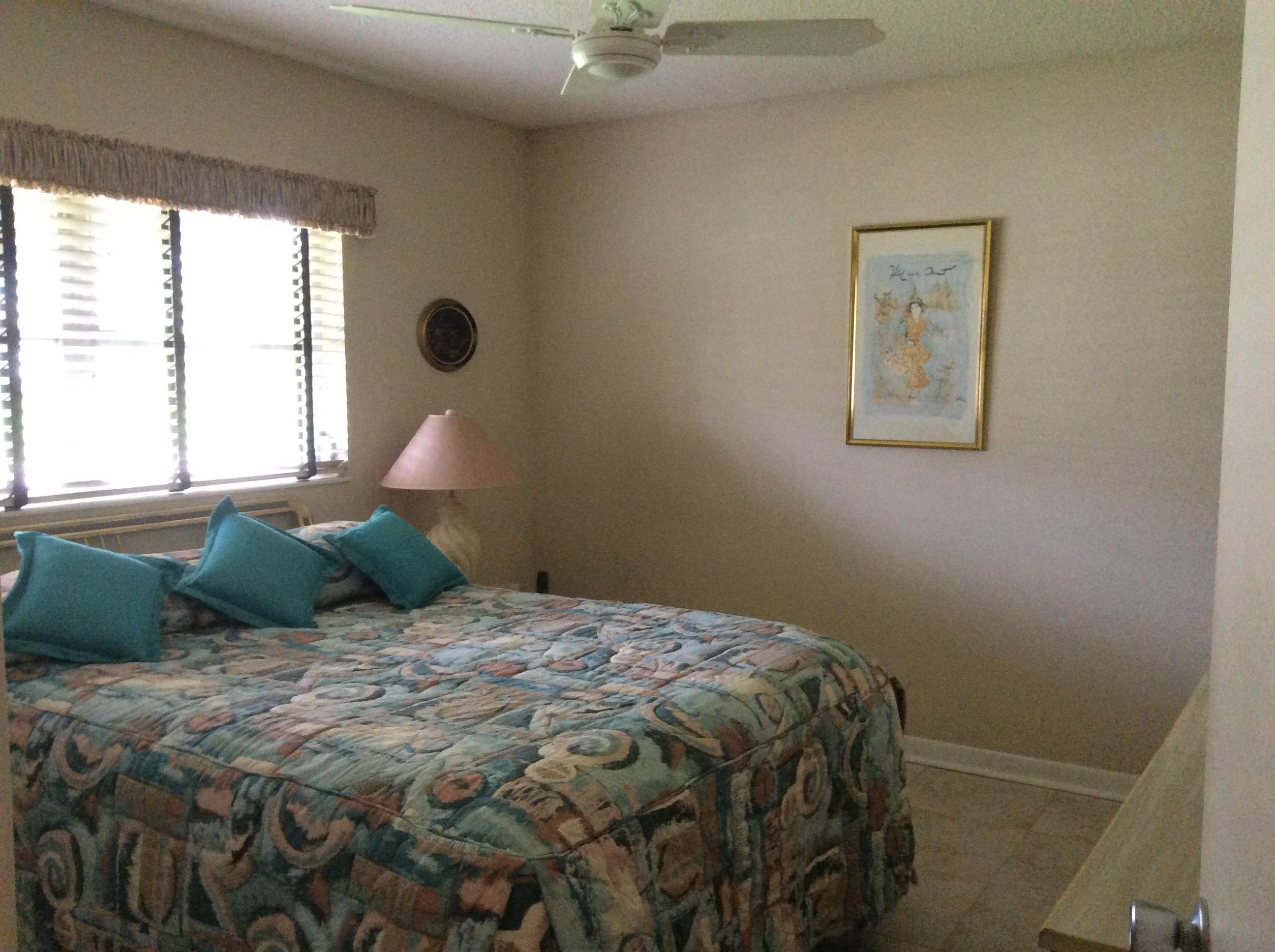 6194 Lasalle Road Delray Beach, FL 33484 - Photo 10 of 13 008