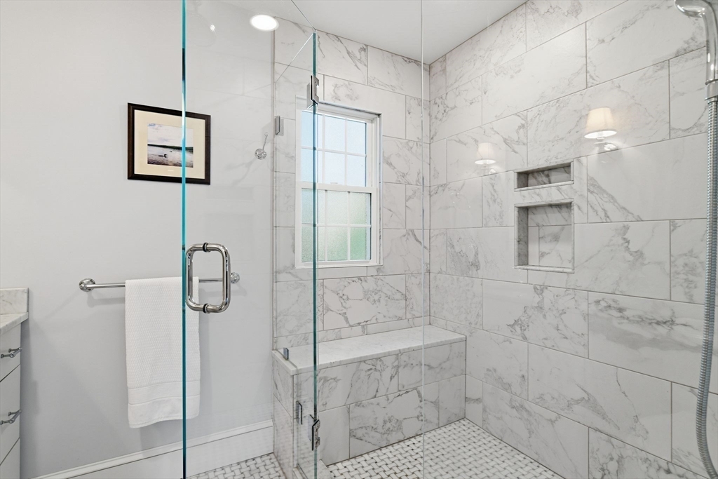 38 Oxford Road Longmeadow, MA 01106 - Photo 23 of 42