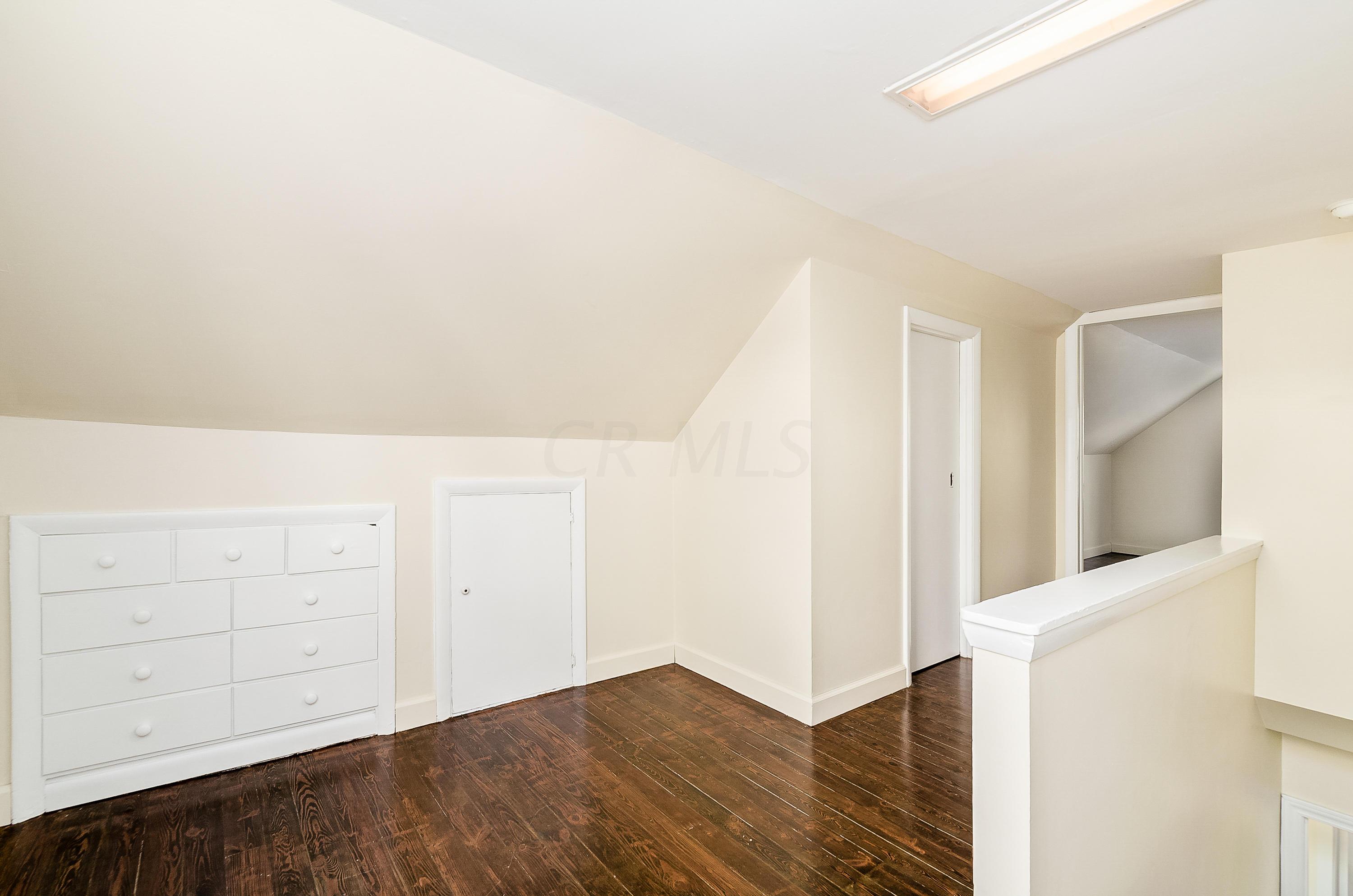 2360 Lindale Road Columbus, OH 43224 - Photo 16 of 29 Gallery Image 16