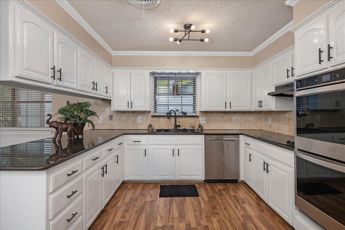 3529 Cinderella Lane Amarillo, TX 79121 - Photo 11 of 30 11-Kitchen 2