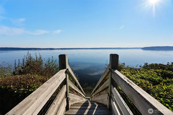 $1,395,000 | 212 Tala Shore Drive, Port Ludlow, WA 98365