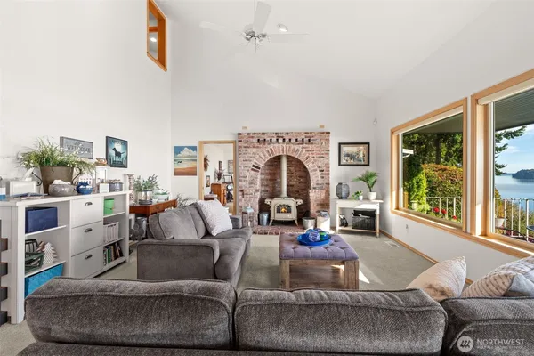 $1,395,000 | 212 Tala Shore Drive, Port Ludlow, WA 98365