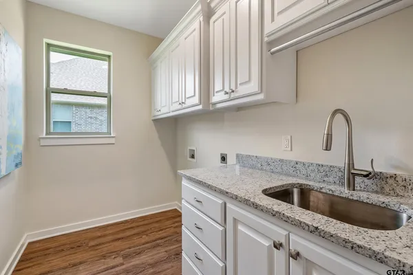 $2,656 | 15055 High Country Acres Lane, Tyler, TX 75706