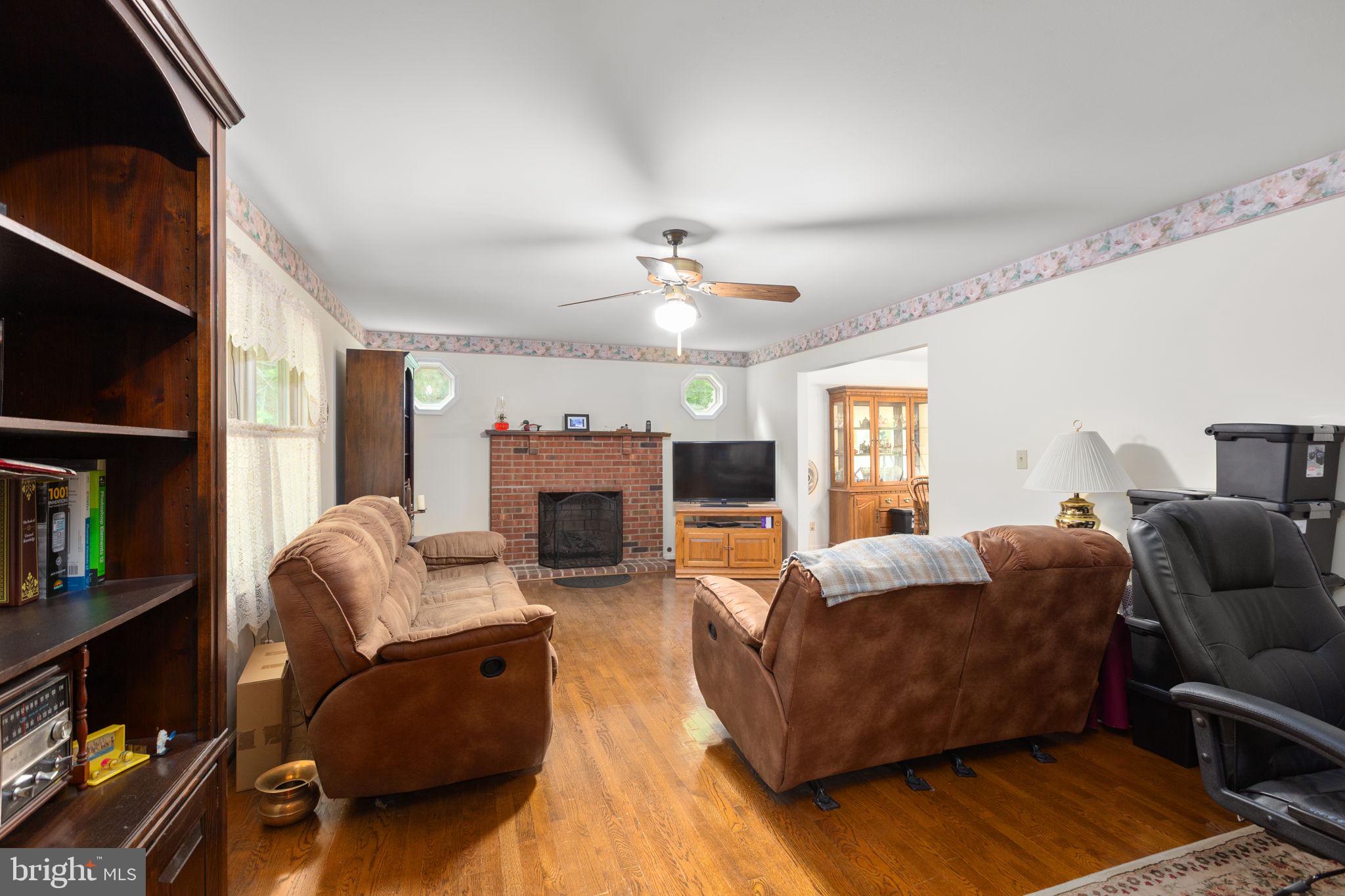 11051 Alden Road King George, VA 22485 - Photo 20 of 82 Living area with gas fireplace