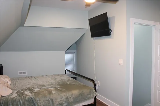 $255,000 | 624 Caldwell Street, Excelsior Springs, MO 64024