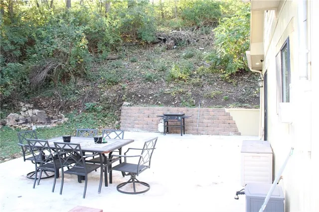 $255,000 | 624 Caldwell Street, Excelsior Springs, MO 64024