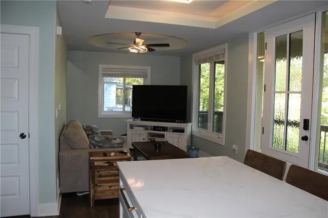 $255,000 | 624 Caldwell Street, Excelsior Springs, MO 64024