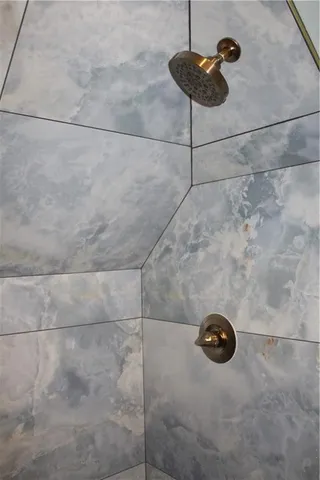 $255,000 | 624 Caldwell Street, Excelsior Springs, MO 64024