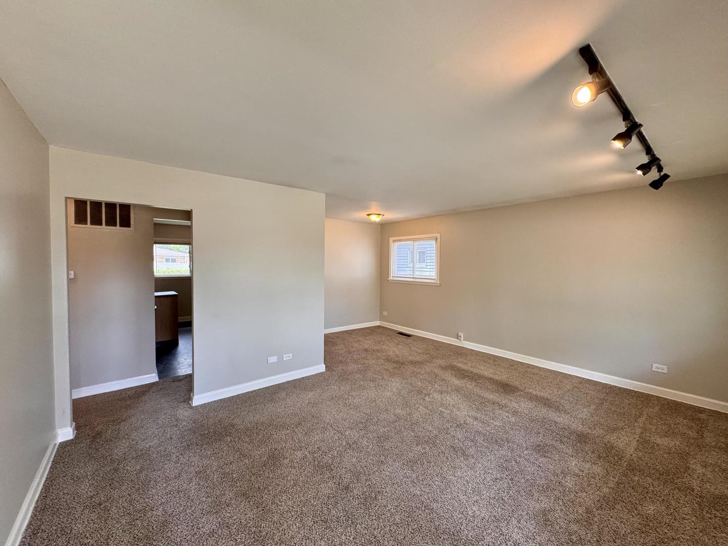 17132 Walter Street Lansing, IL 60438 - Photo 2 of 23