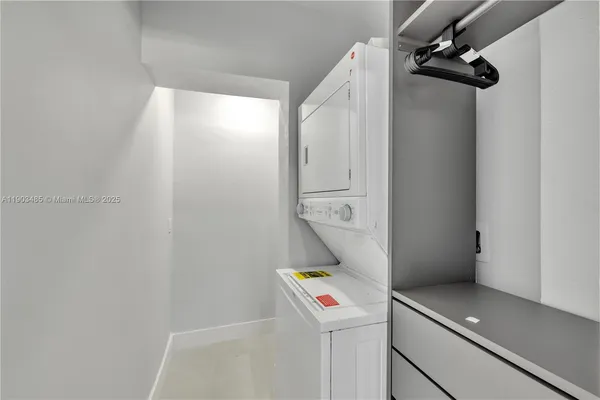 $5,800 | 6021 Southwest 19th Street, Miami, FL 33155