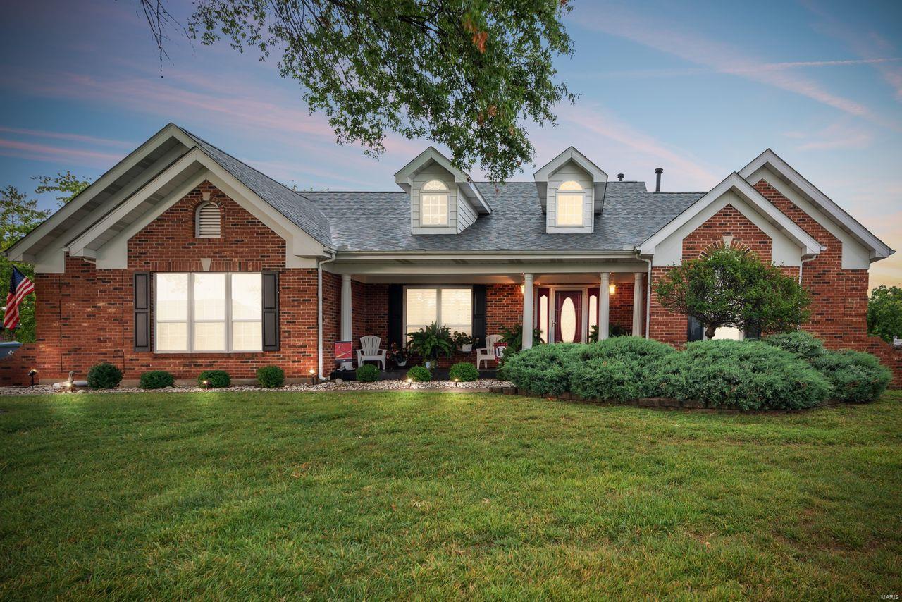 245 Cedar Forest Court Weldon Spring, MO 63304 - Photo 2 of 25 Gallery Image 2
