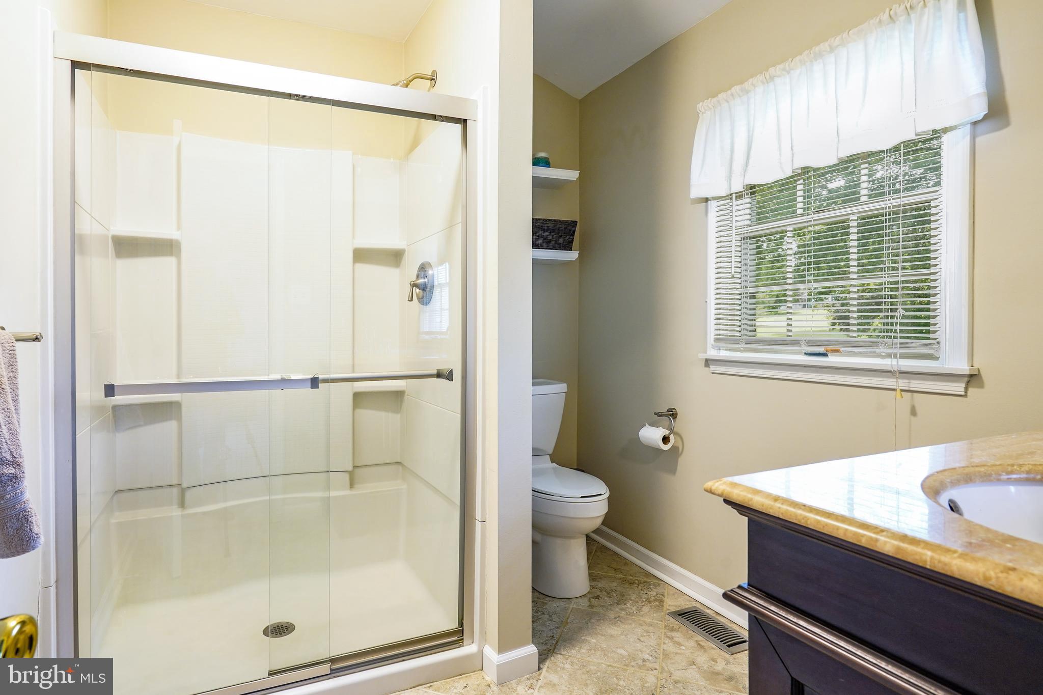 79 Stratton Circle Elkton, MD 21921 - Photo 18 of 28 Master bath with granite top vanity