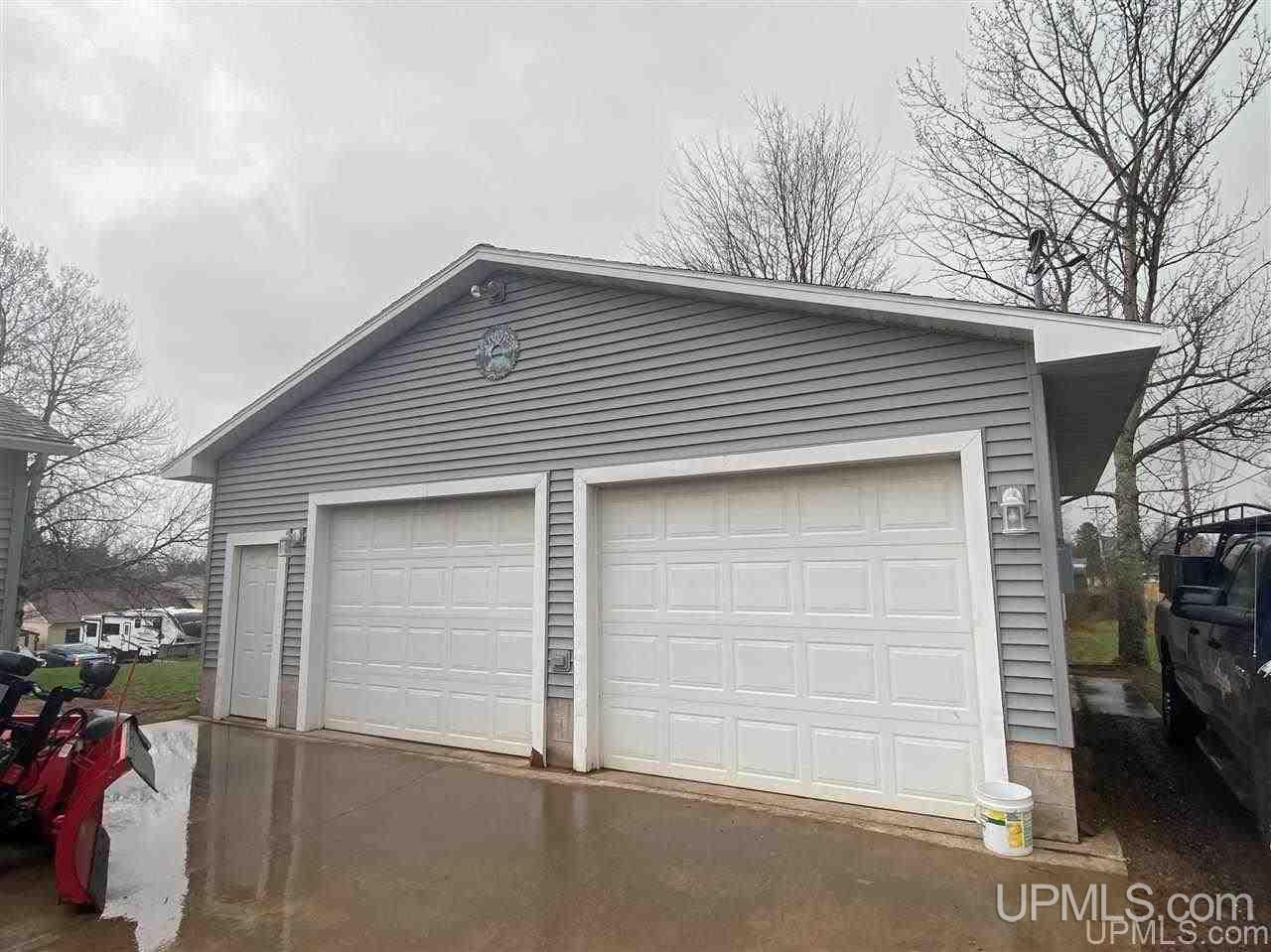 100 South Marigold Street Ishpeming, MI 49849 - Photo 4 of 42