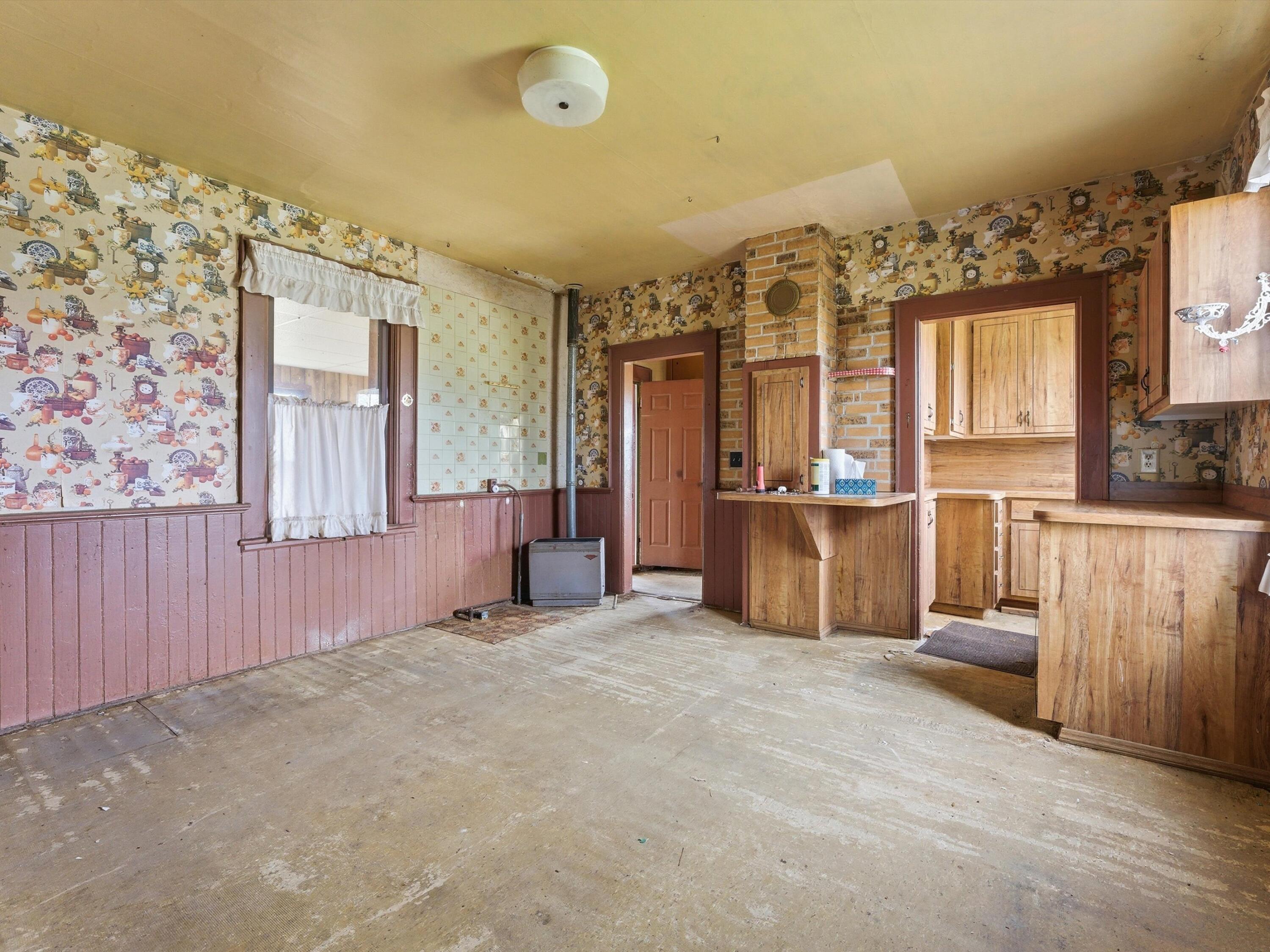 3510 County Highway Manitowoc, WI 54220 - Photo 18 of 36 Kitchen
