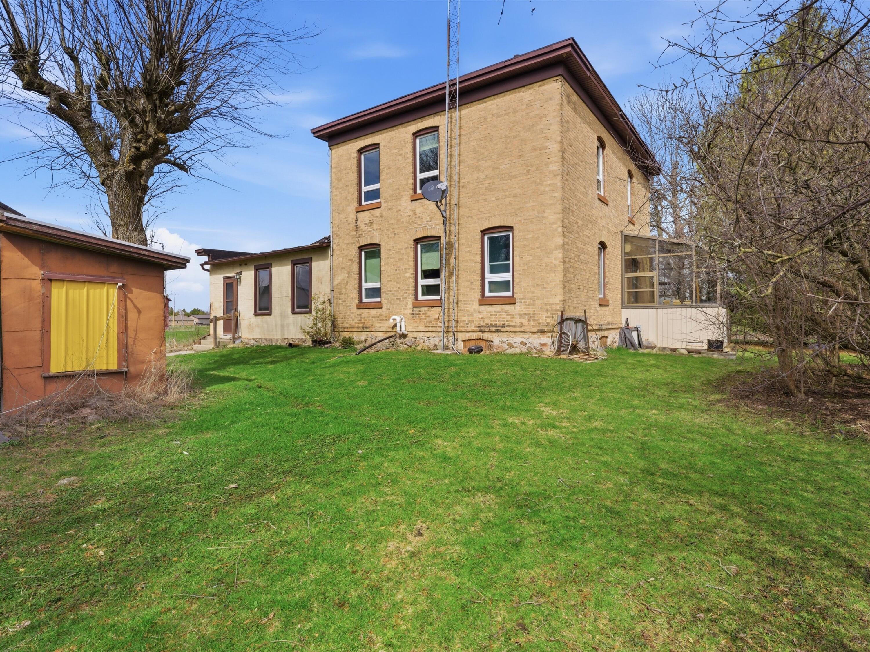 3510 County Highway Manitowoc, WI 54220 - Photo 2 of 36 Backyard