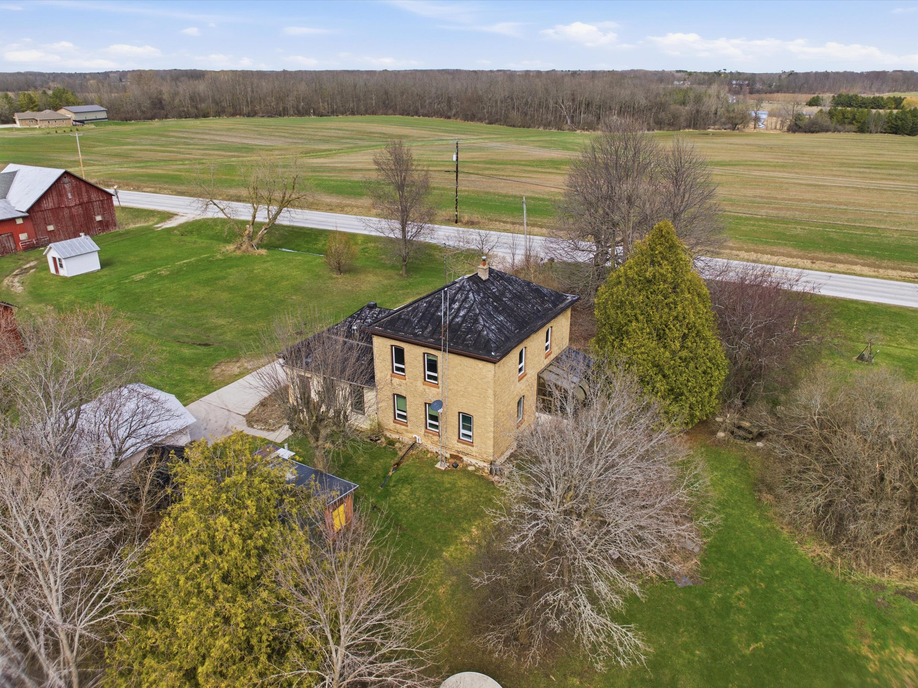 3510 County Highway Manitowoc, WI 54220 - Photo 7 of 36 20-010_2991992_52658_0771_D