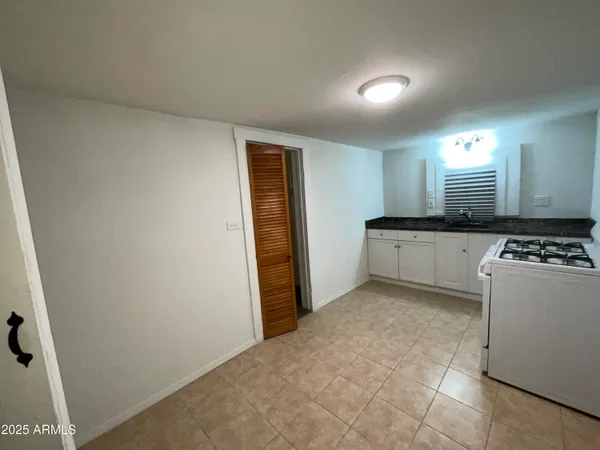 $245,000 | 75 North High School Avenue, Superior, AZ 85173