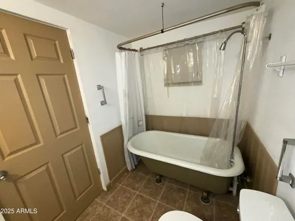 $245,000 | 75 North High School Avenue, Superior, AZ 85173