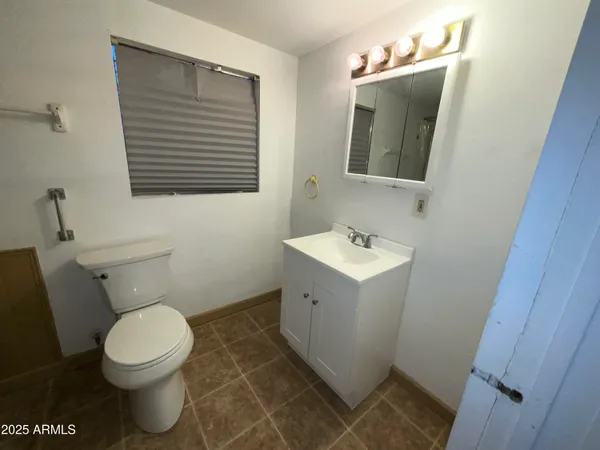 $245,000 | 75 North High School Avenue, Superior, AZ 85173