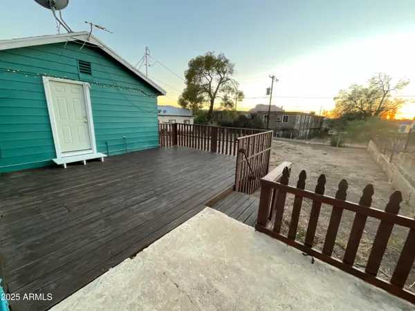 $245,000 | 75 North High School Avenue, Superior, AZ 85173