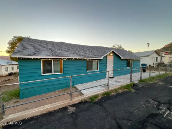 $245,000 | 75 North High School Avenue, Superior, AZ 85173