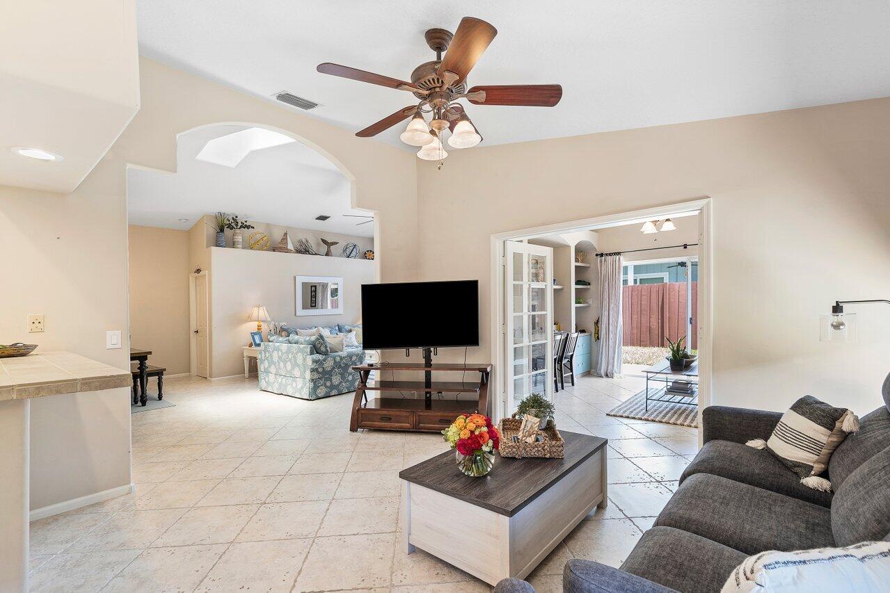 6063 Barbara Street Jupiter, FL 33458 - Photo 2 of 26 6