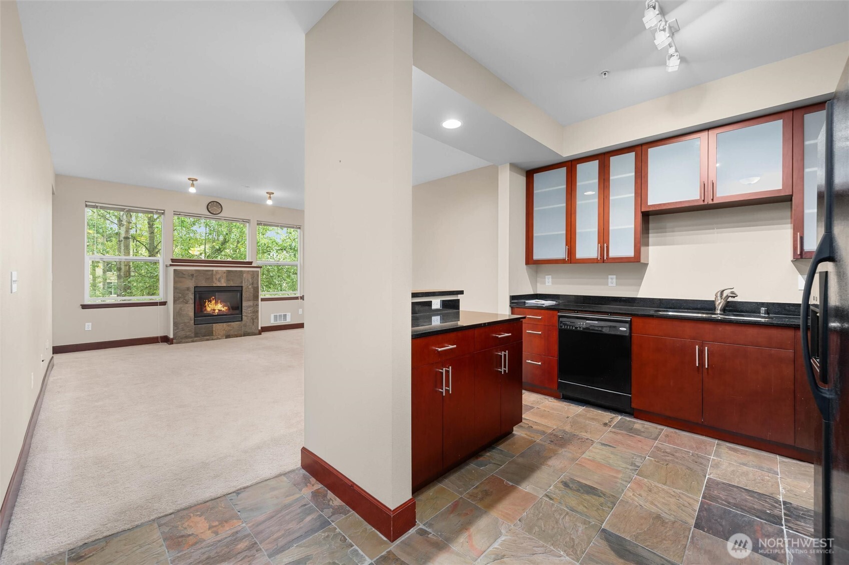 259 West Bakerview Road, Unit 304 Bellingham, WA 98226 - Photo 4 of 40 Gallery Image 4