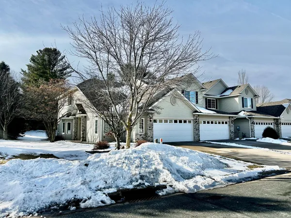 $350,000 | 1726 Sunset Drive, Northfield, MN 55057