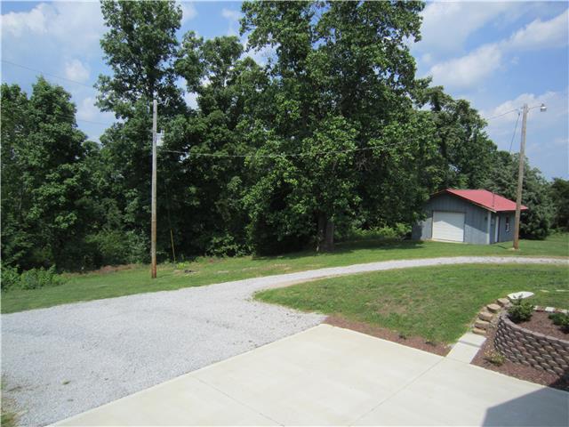5342 Bales Road Cunningham, TN 37052 - Photo 15 of 19 Detached Garage with Electricity