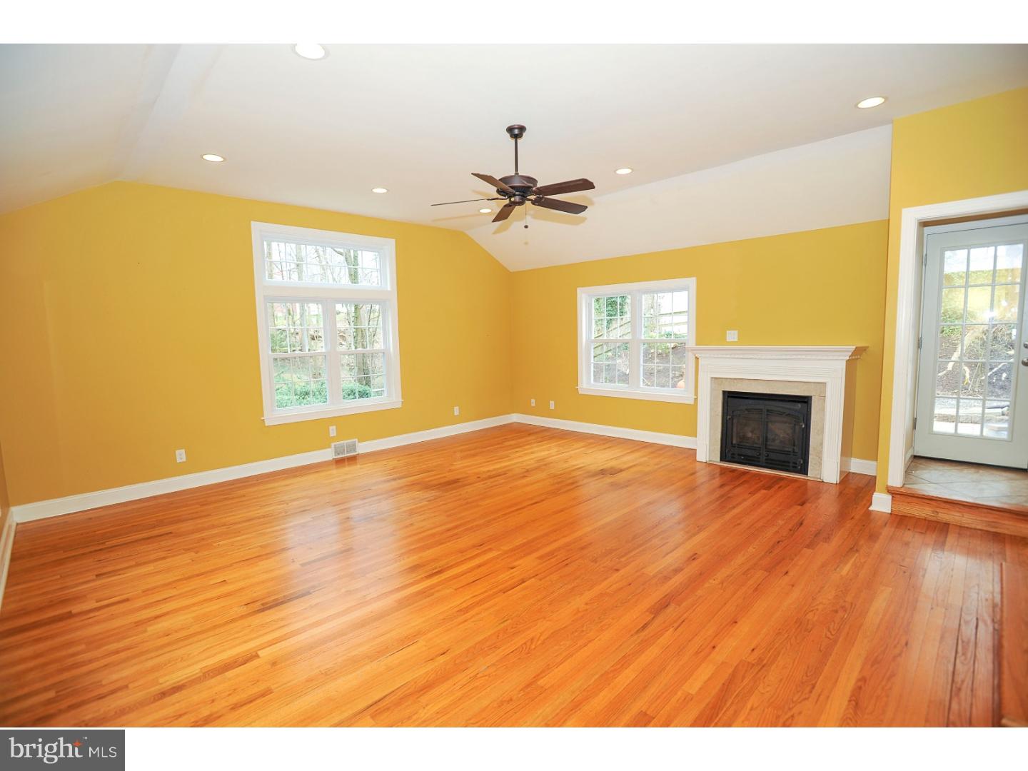 784 Moredon Road Jenkintown, PA 19046 - Photo 5 of 25 Family Room