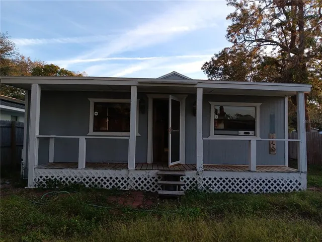 $279,990 | 718 New York Street, Clearwater, FL 33756