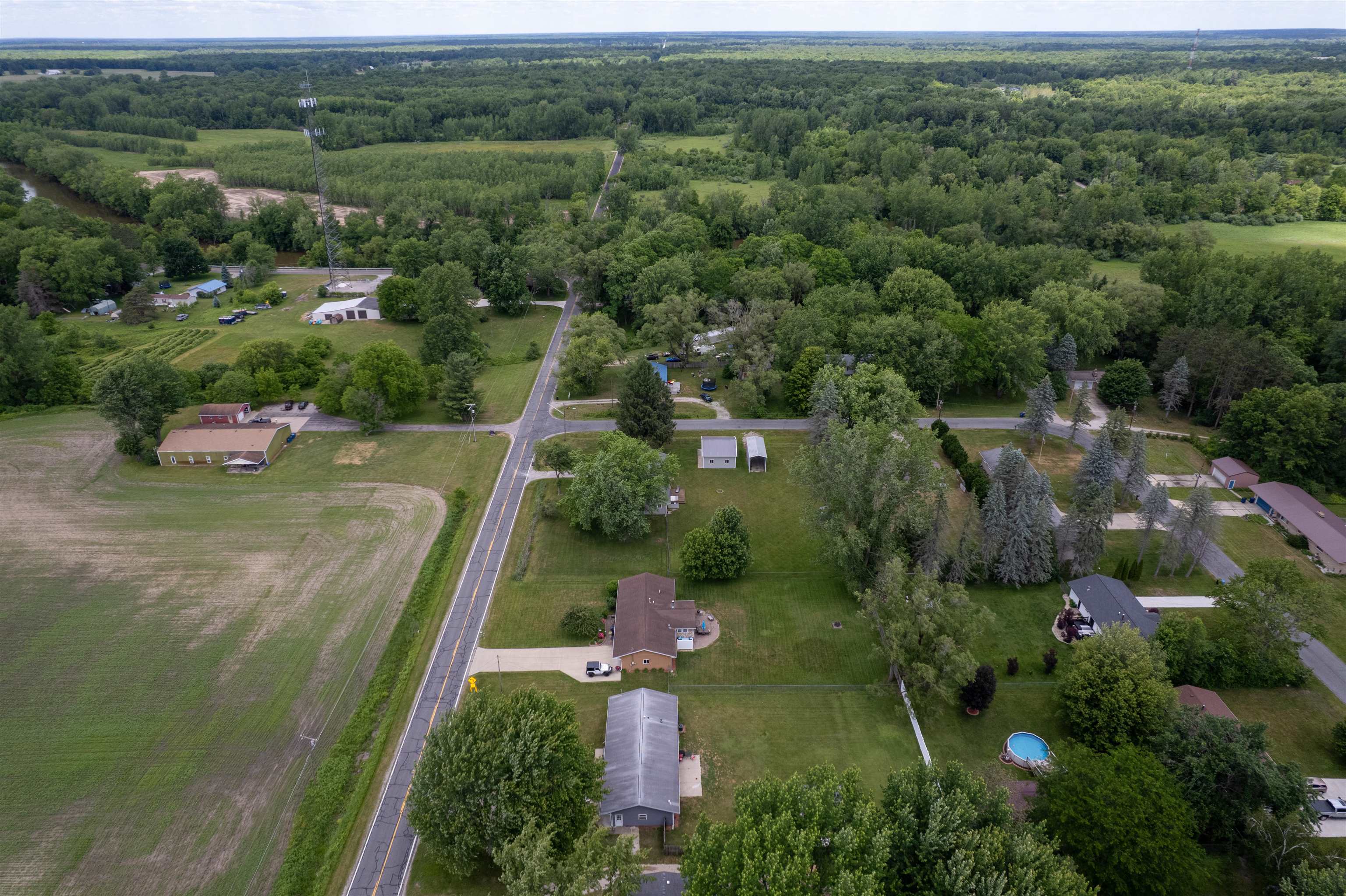 1318 Sandow Road Midland, MI 48640 - Photo 15 of 17