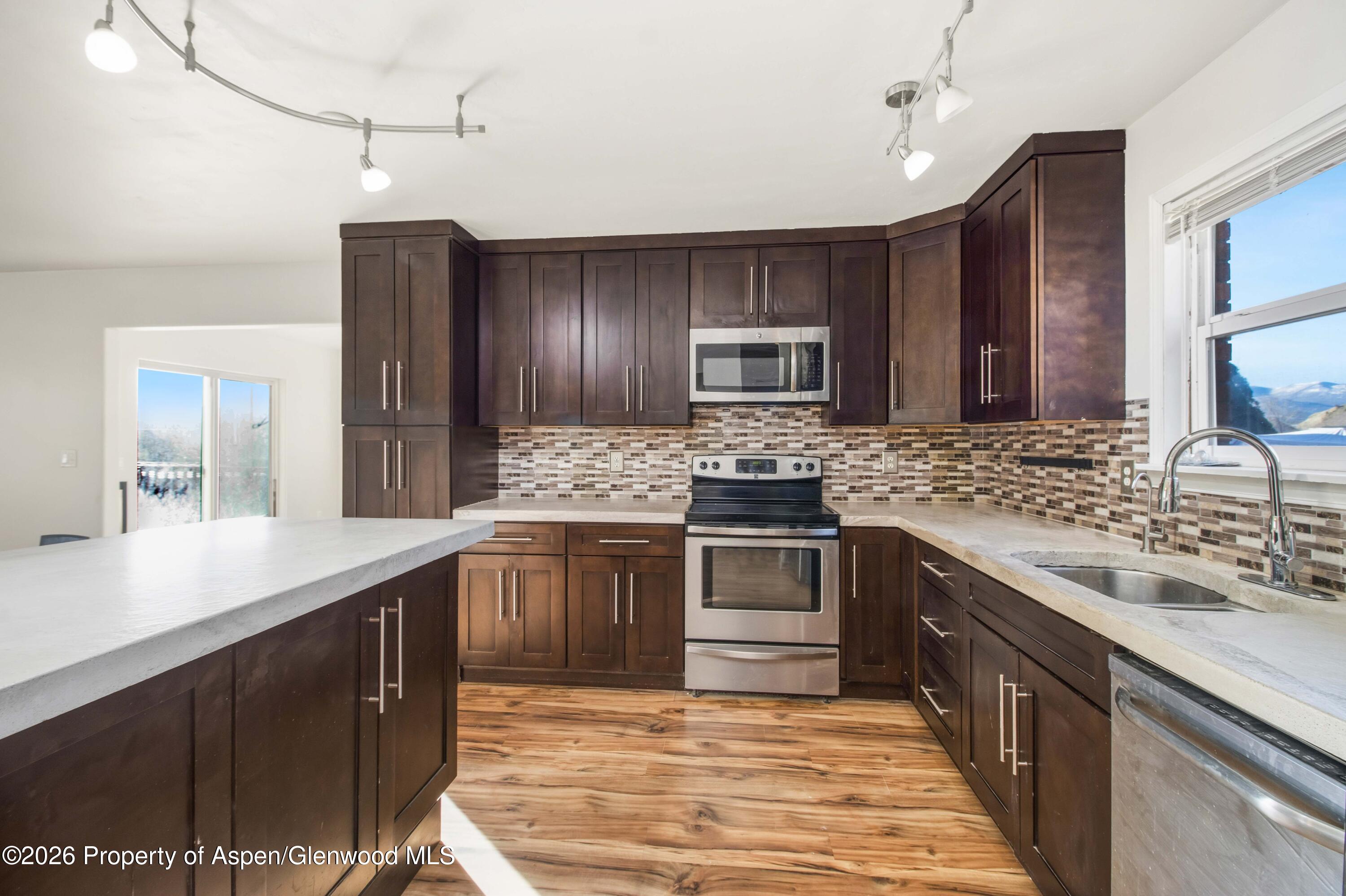 2820 West Avenue Rifle, CO 81650 - Photo 5 of 19 15