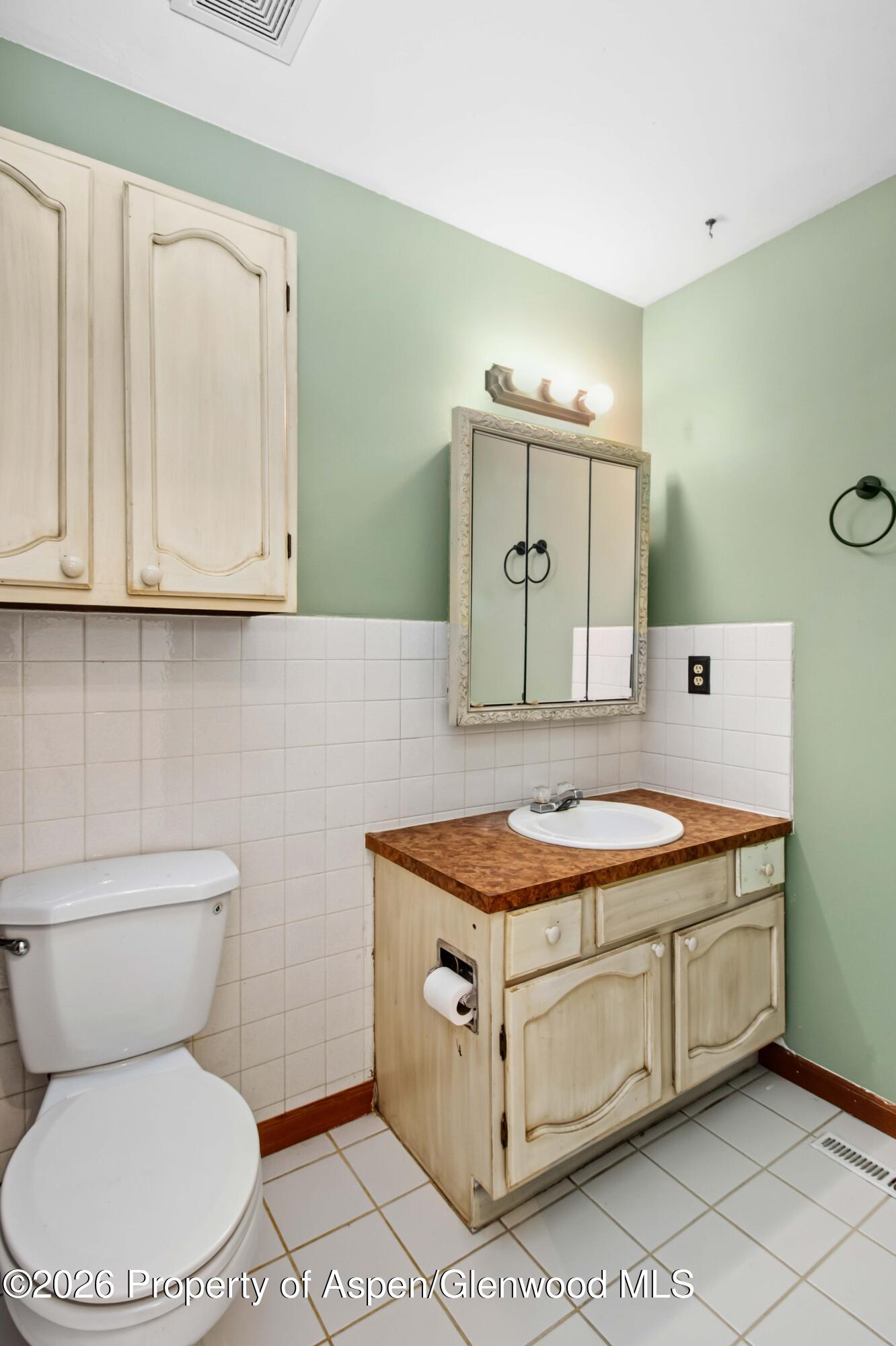 2820 West Avenue Rifle, CO 81650 - Photo 9 of 19 19