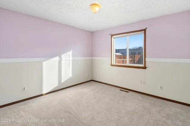 $495,000 | 2820 West Avenue, Rifle, CO 81650