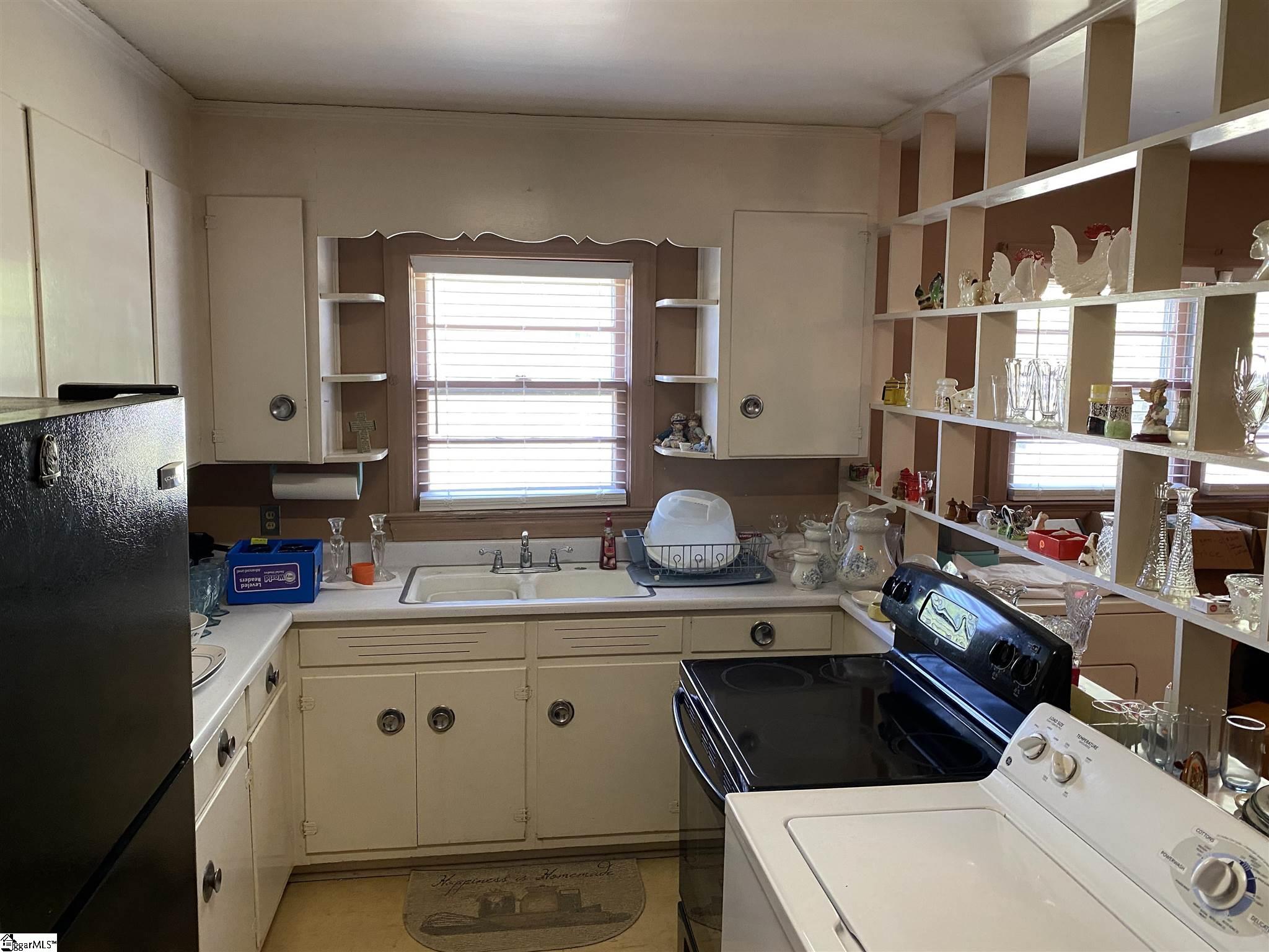 800 North Rutherford Road Taylors, SC 29687 - Photo 18 of 27