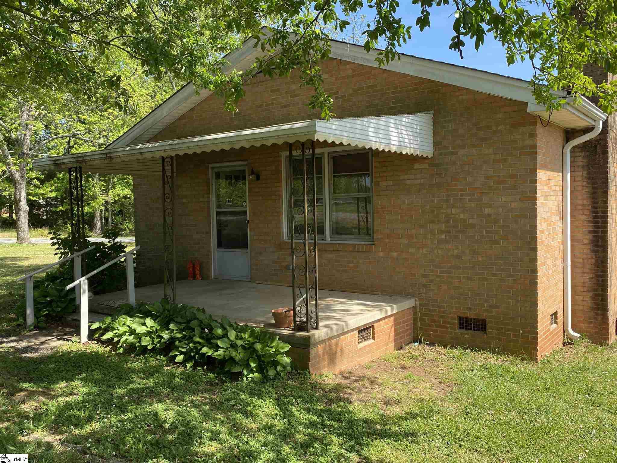 800 North Rutherford Road Taylors, SC 29687 - Photo 4 of 27