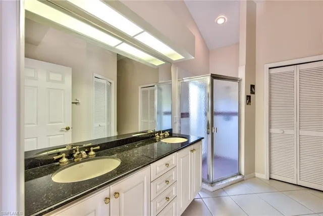 $2,800 | 3563 Kent Drive, Naples, FL 34112