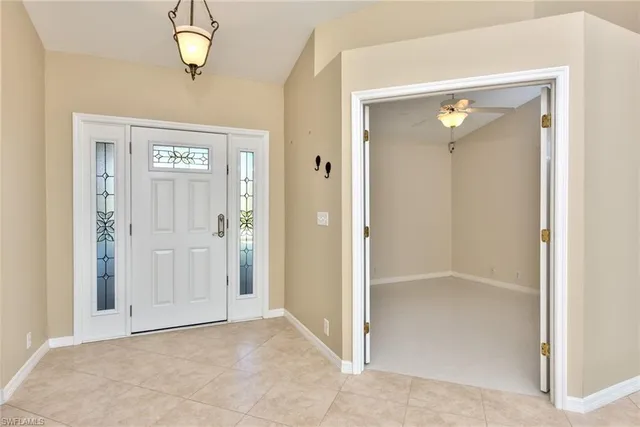 $2,800 | 3563 Kent Drive, Naples, FL 34112
