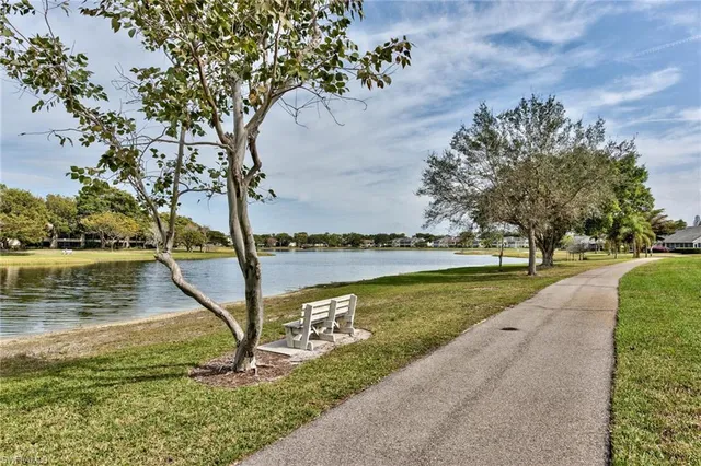 $2,800 | 3563 Kent Drive, Naples, FL 34112